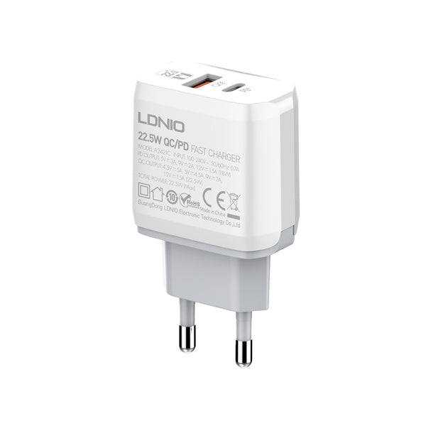 ADAPTADOR DE CORRIENTE LDNIO A2421C