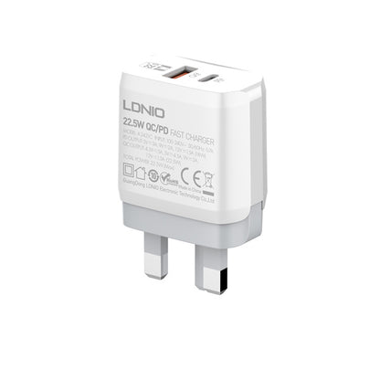 ADAPTADOR DE CORRIENTE LDNIO A2421C