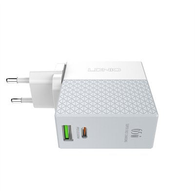 ADAPTADOR DE CORRIENTE A2620C